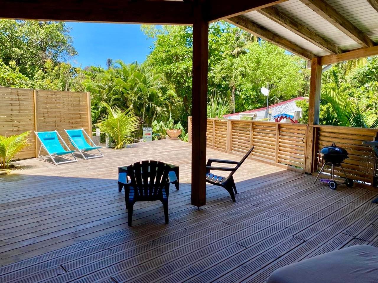 Charmant Bungalow Tout Confort Climatise - Terrasse Et Acces Plage ! Deshaies Eksteriør billede