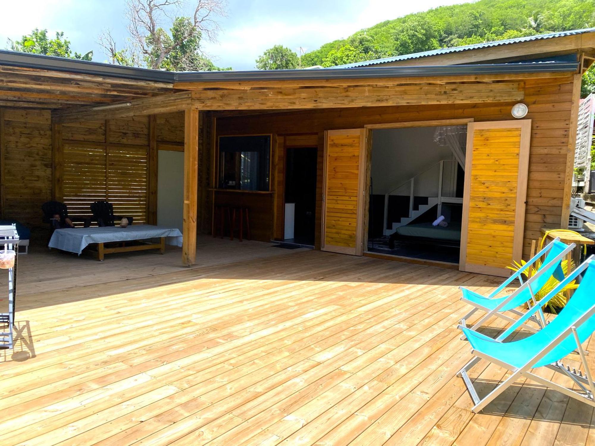 Charmant Bungalow Tout Confort Climatise - Terrasse Et Acces Plage ! Deshaies Eksteriør billede